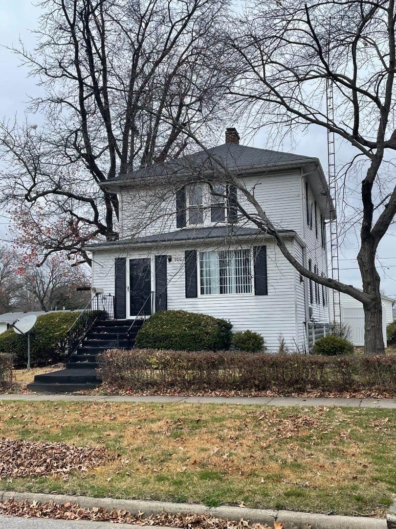 900 E 3rd St., Centralia, IL 62801