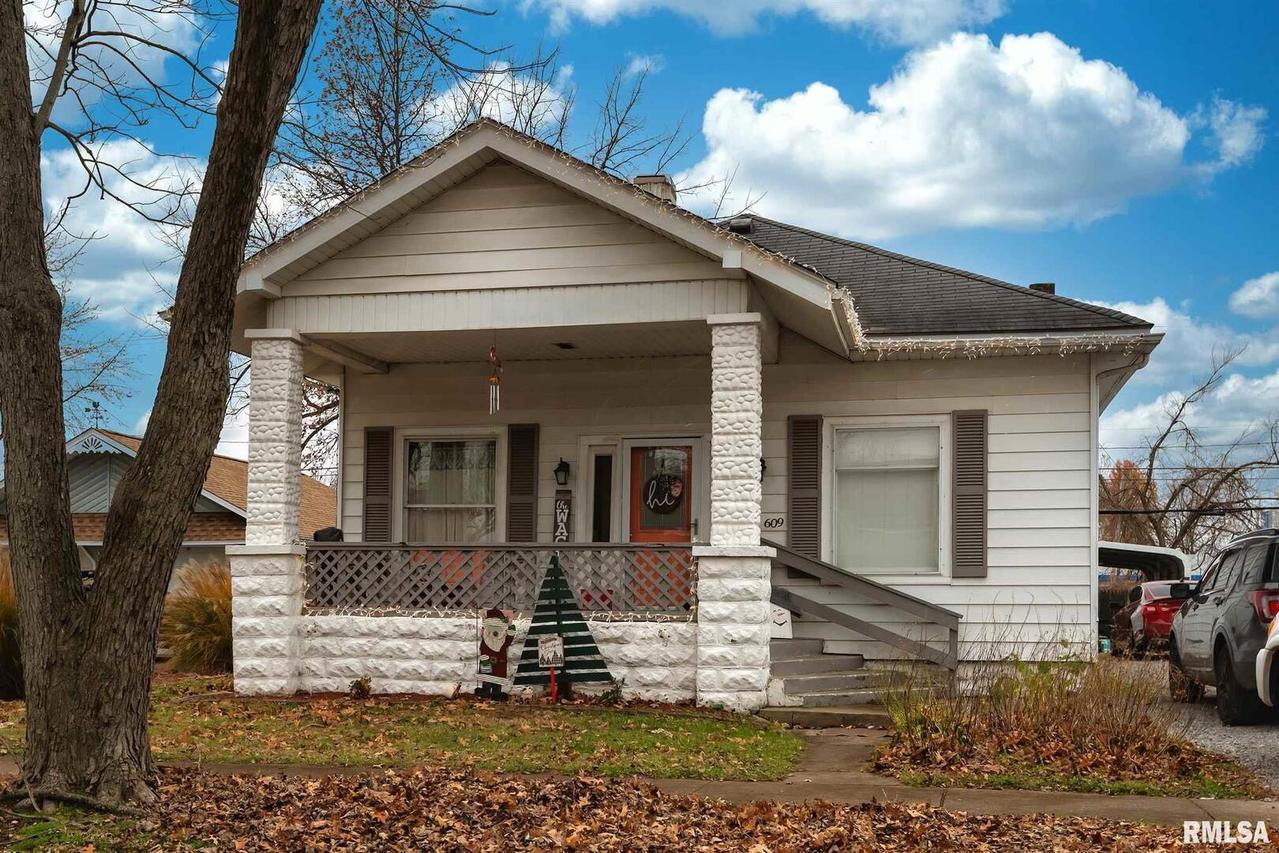 609 N 14th St., Herrin, IL 62948