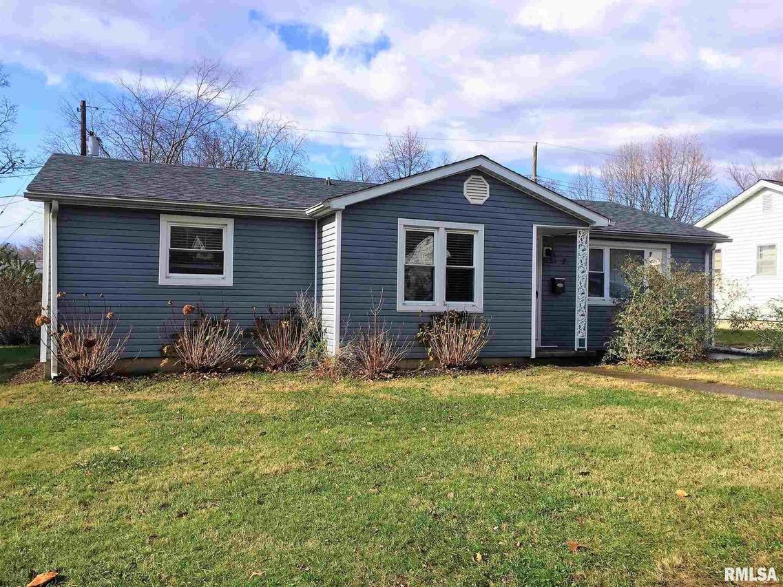 2 Beverly Heights Ave., Mt Vernon, IL 62864