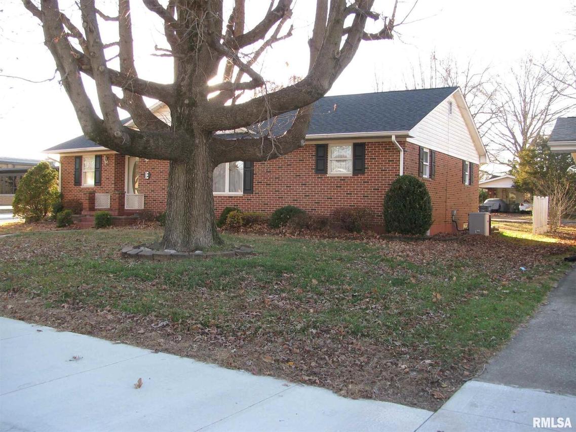 513 S Sparta St., Steeleville, IL 62288