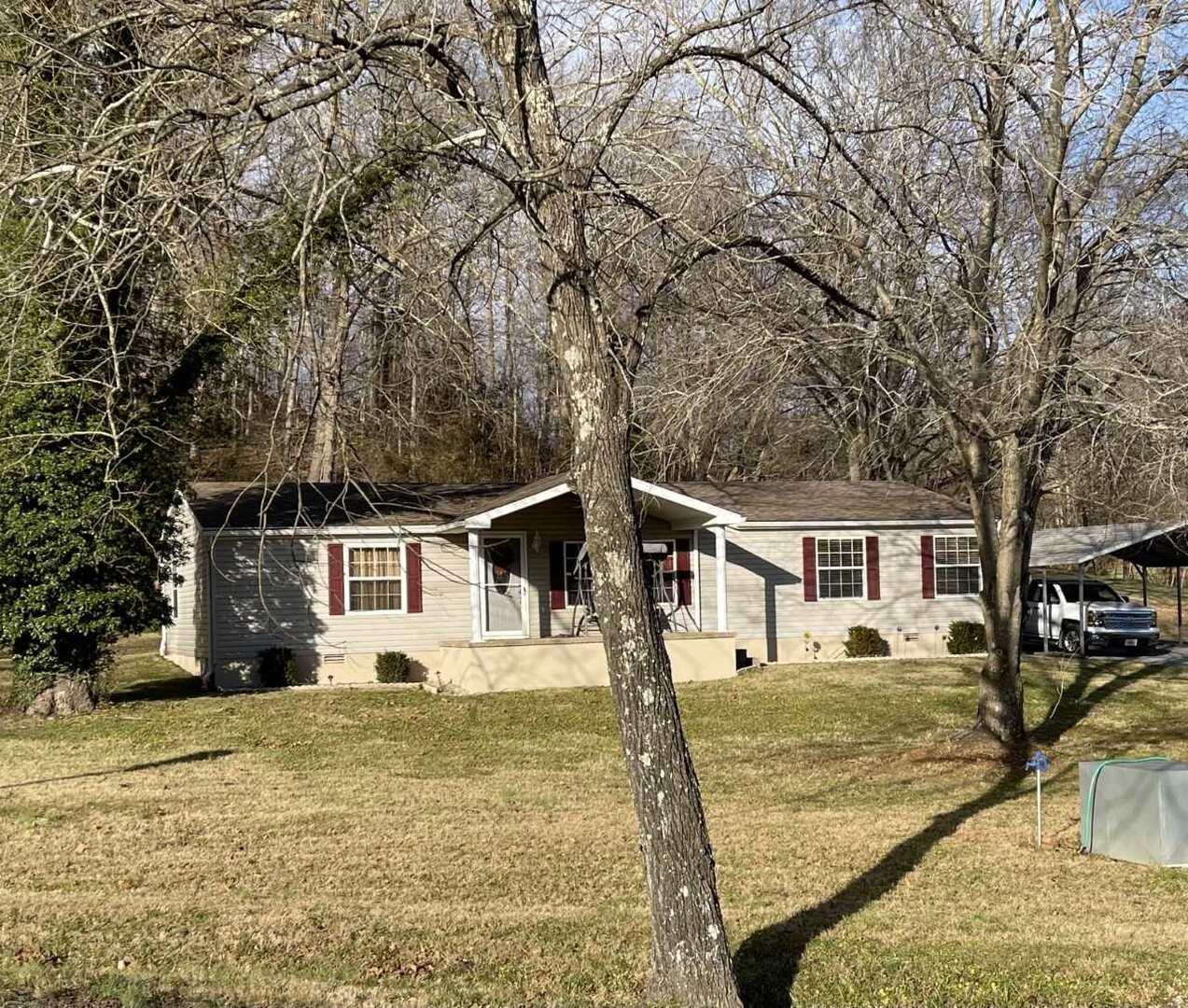 2364 Berryville Rd., Jonesboro, IL 62952