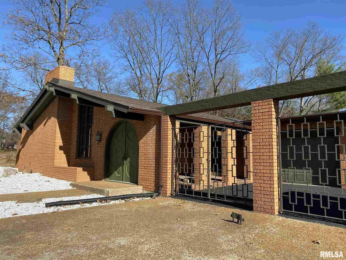 32 Webster Hill Estates, Mt Vernon, IL 62864