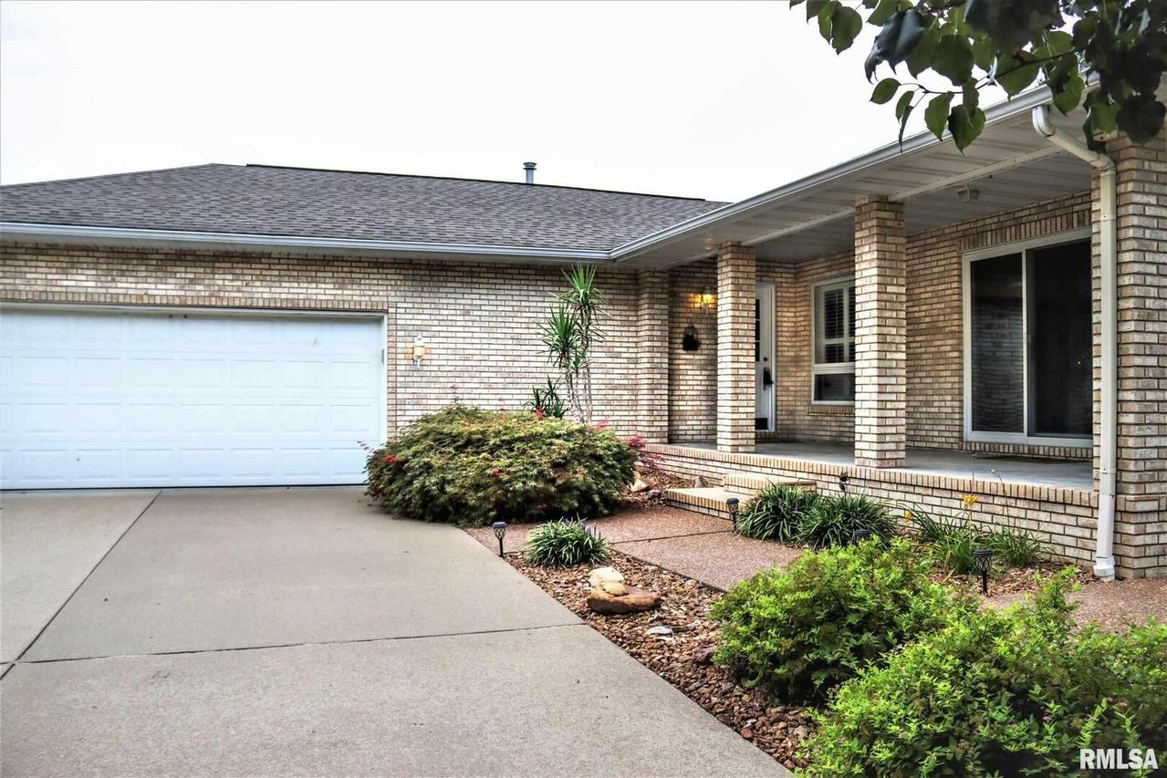 504 Whippoorwill Ln., Marion, IL 62959