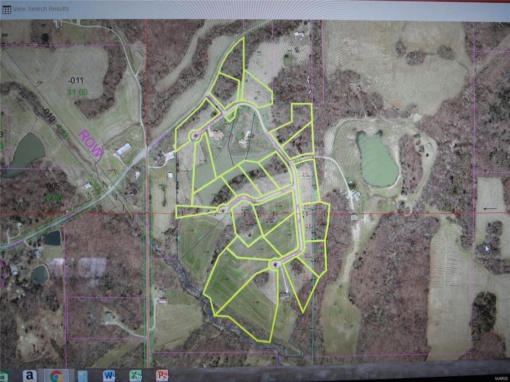 612 Castle Oaks, Pittsburg, IL 62974