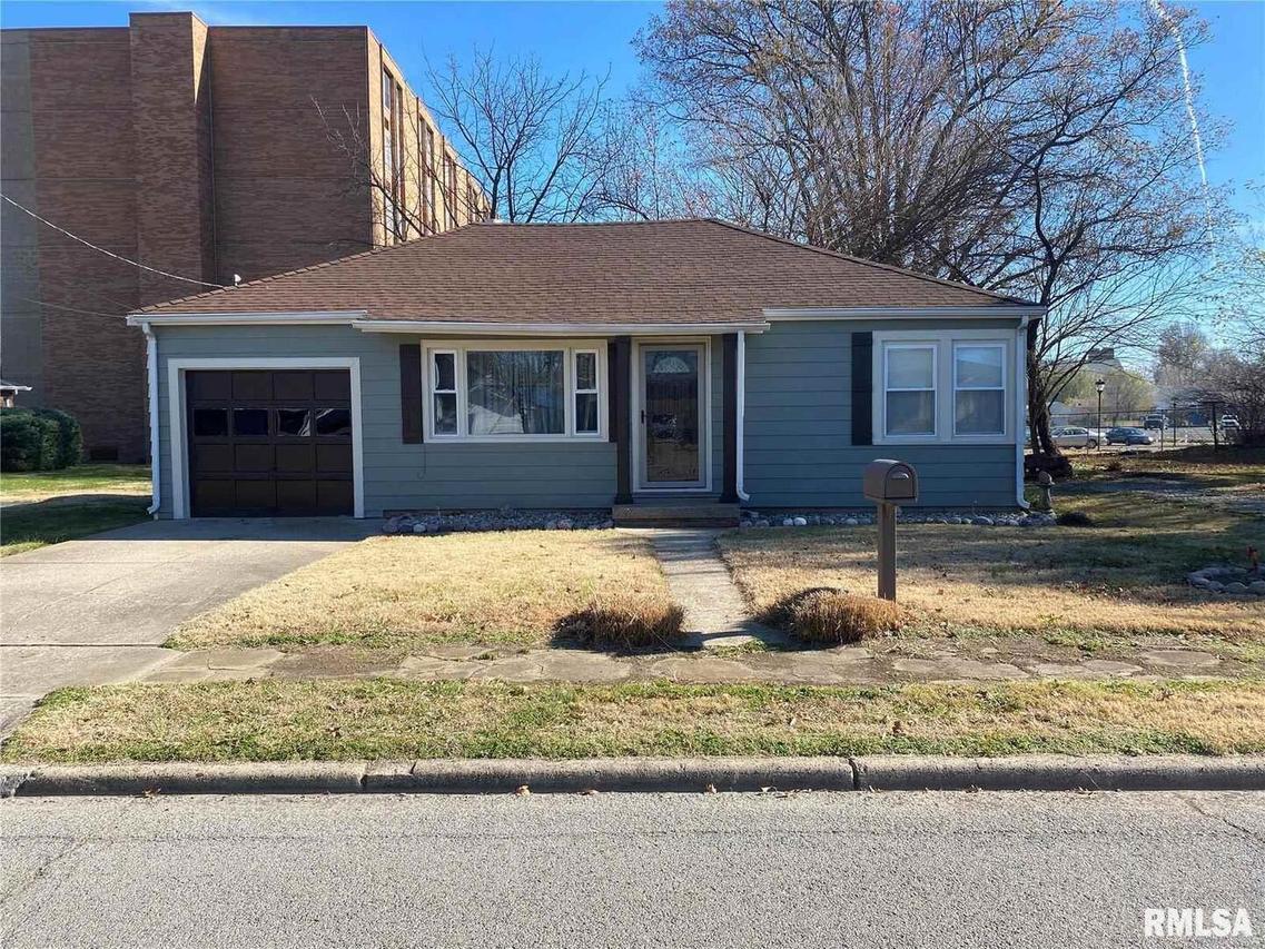 103 S Bentley St., Marion, IL 62959