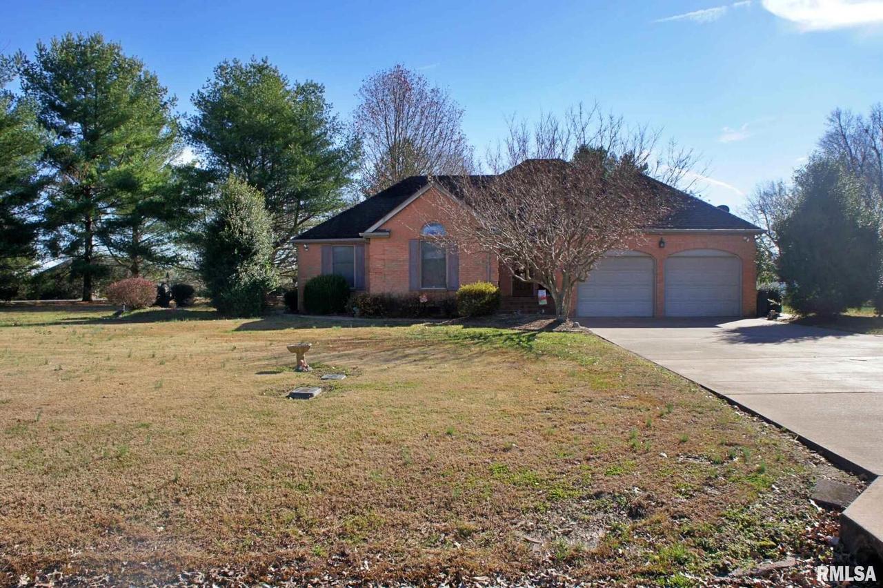 3060 Lake View Dr., Metropolis, IL 62960