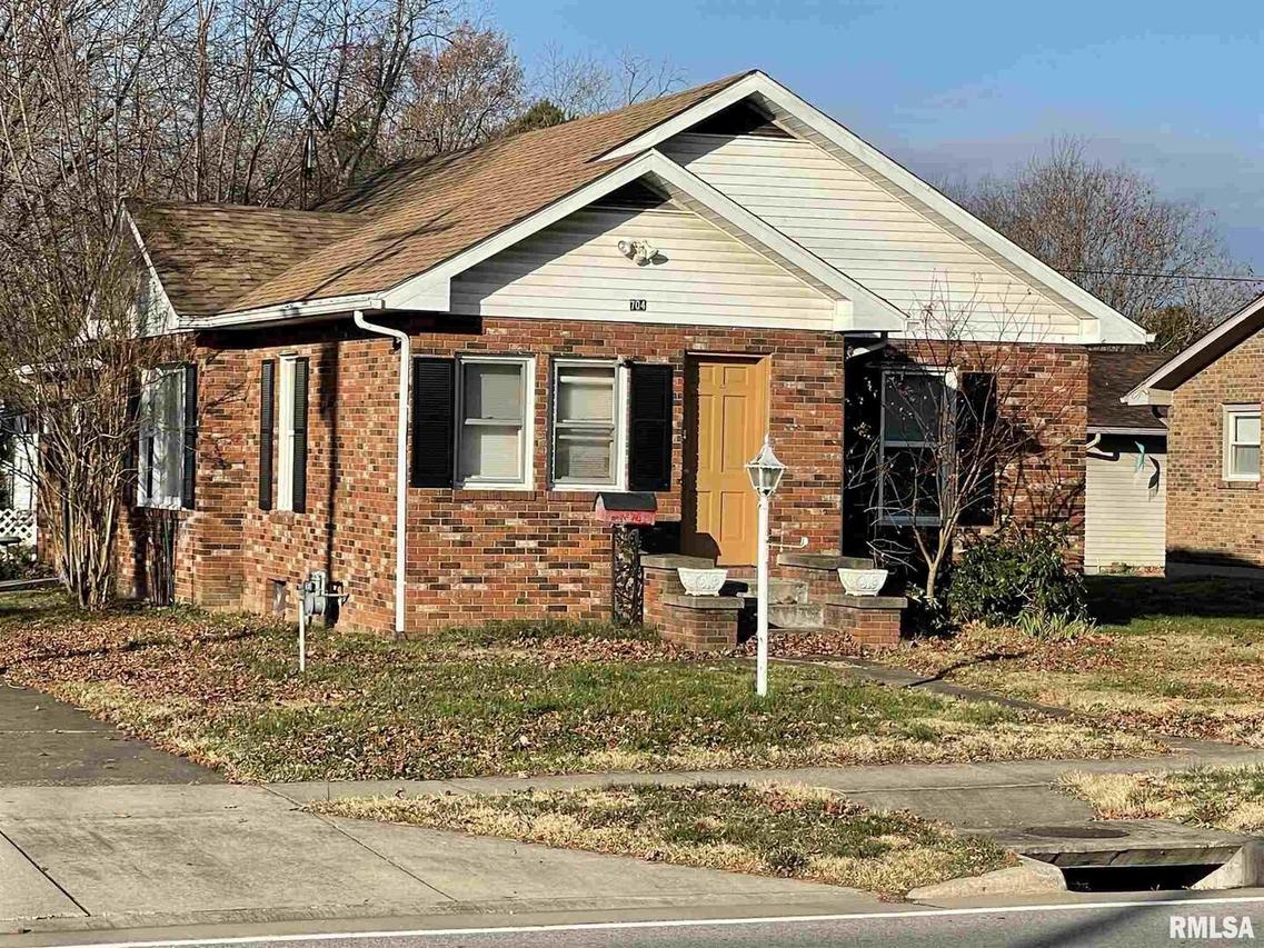 704 N Fair St., Marion, IL 62959