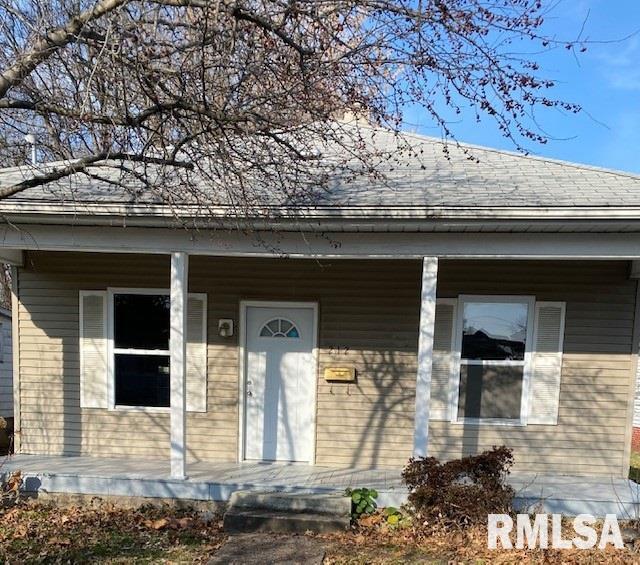 212 W Park St., Harrisburg, IL 62946