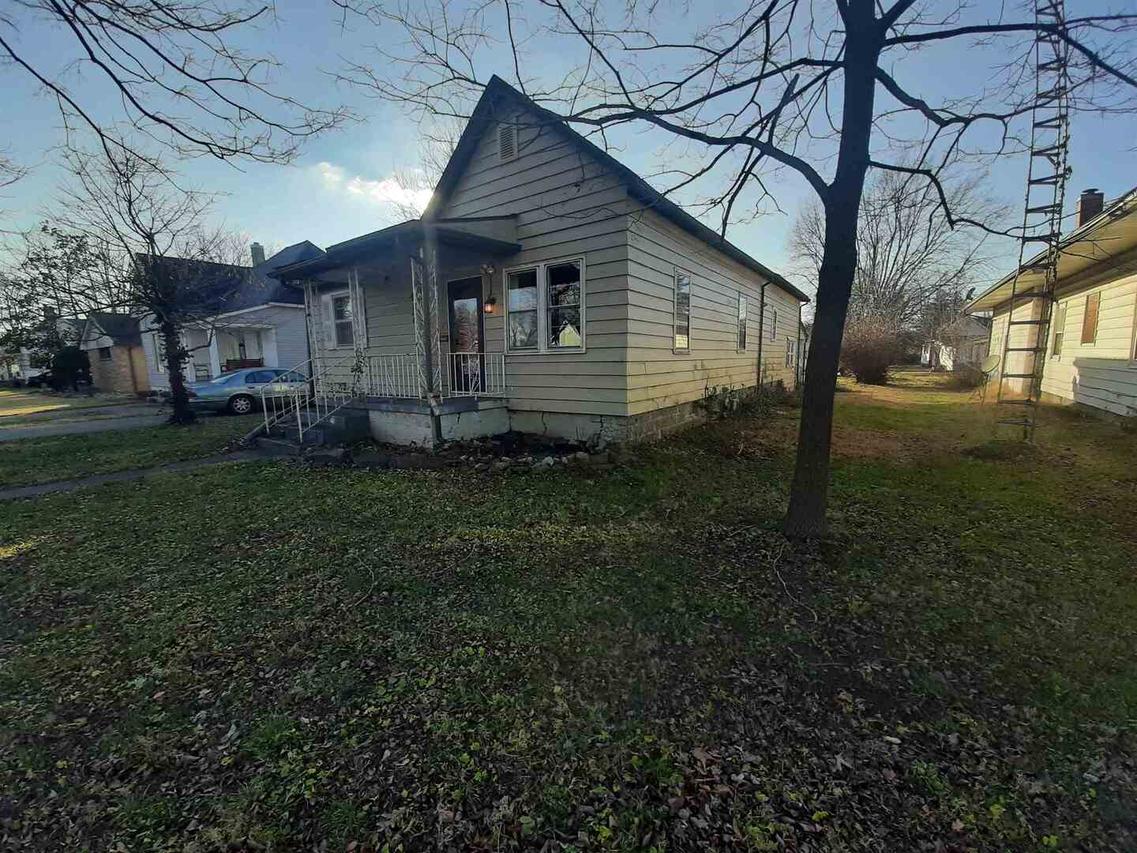 417 N 12th St., Herrin, IL 62948