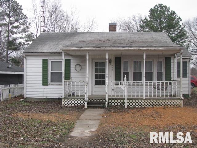 500 N 7th St., Herrin, IL 62948