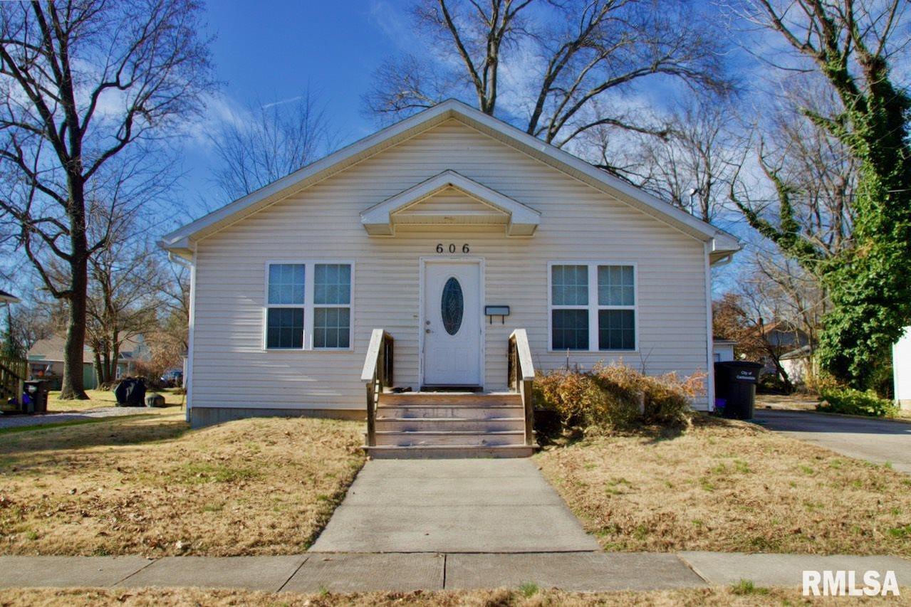 606 N Almond St., Carbondale, IL 62901