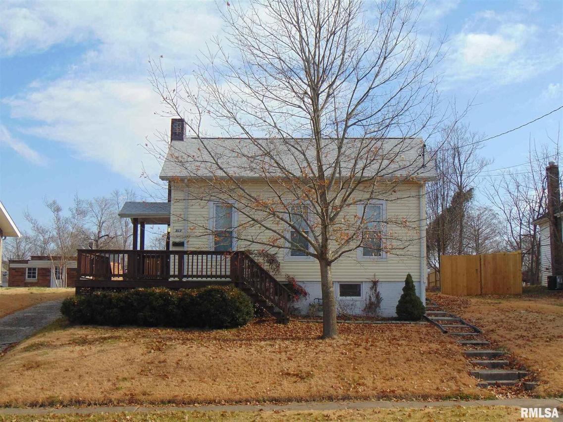 322 N 11th St., Murphysboro, IL 62966