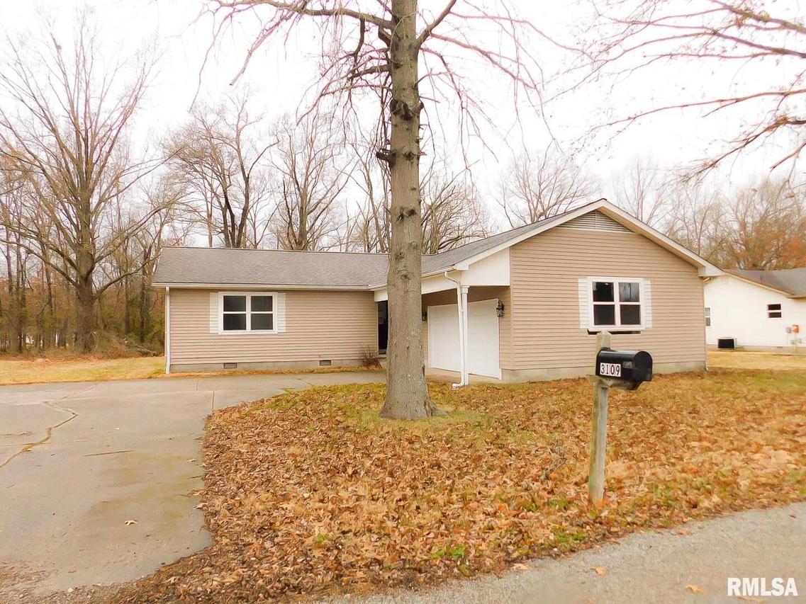 3109 Weaver Rd., Herrin, IL 62948