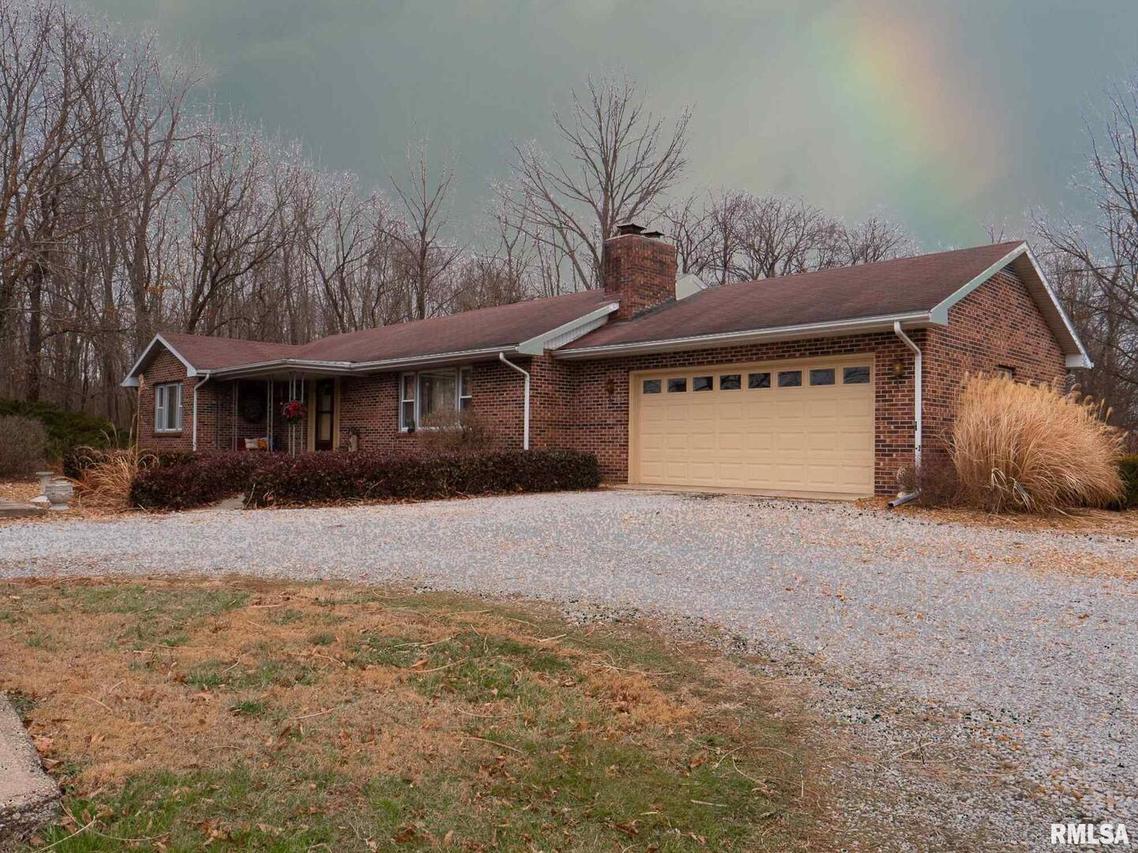 7600 Doughty Ln., Iuka, IL 62849