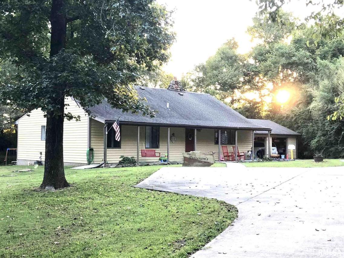 781 S County Line Rd., Carbondale, IL 62902