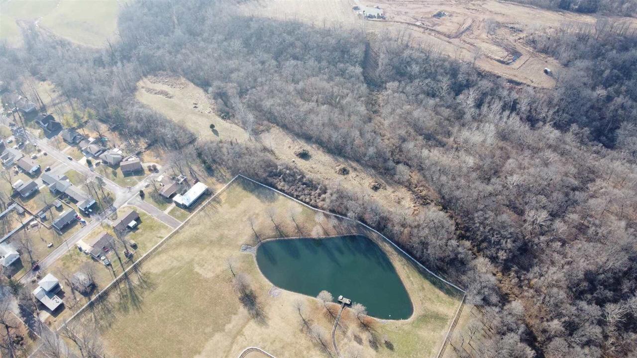 810 & 815 Susan Dr., Belleville, IL 62223