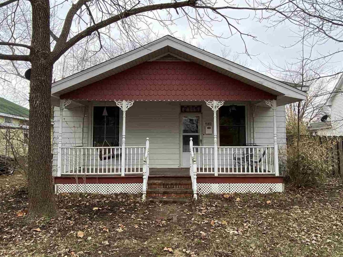 2119 Clarke St., Murphysboro, IL 62966