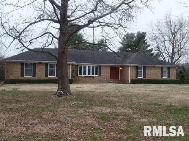 2602 Old Creal Springs Rd., Marion, IL 62959