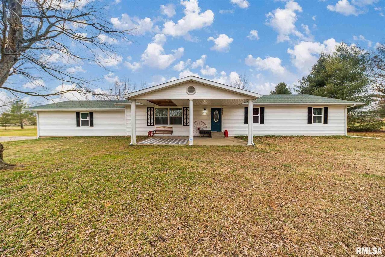 10381 Khoury League Rd., Marion, IL 62959