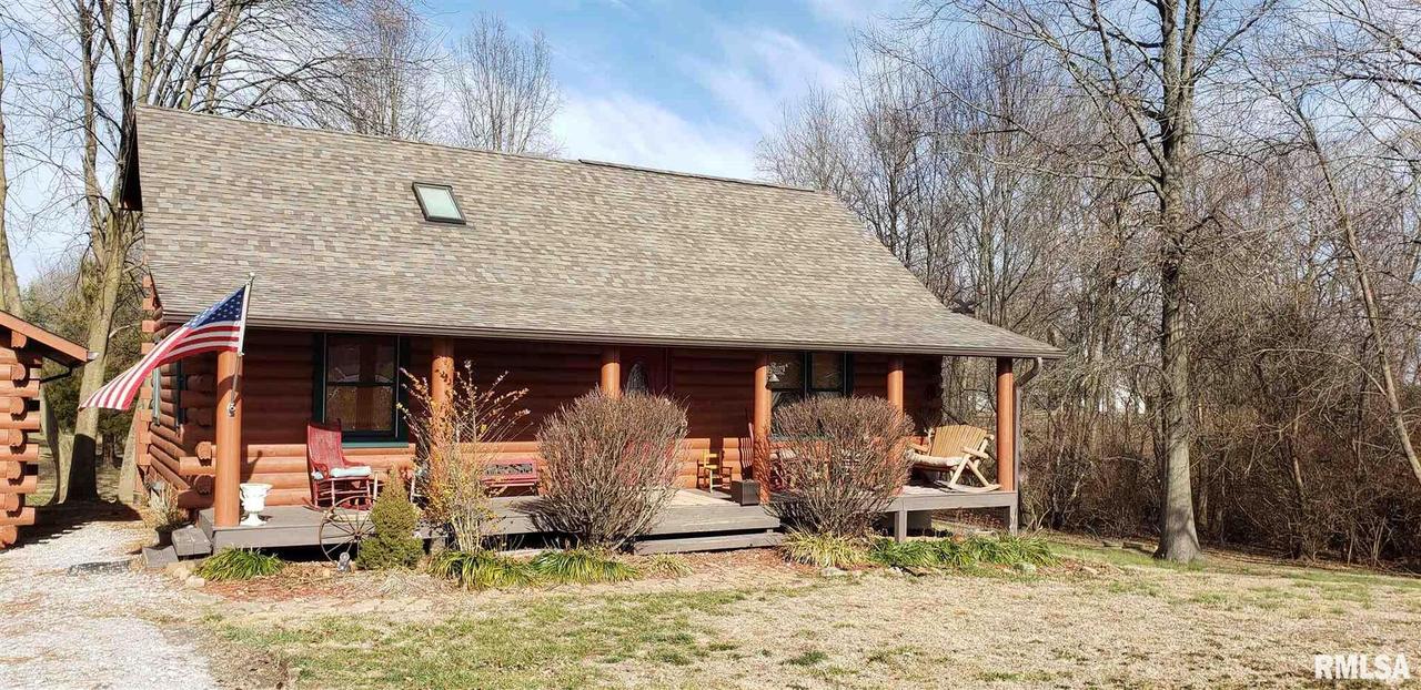 186 Ashwood, Carbondale, IL 62901