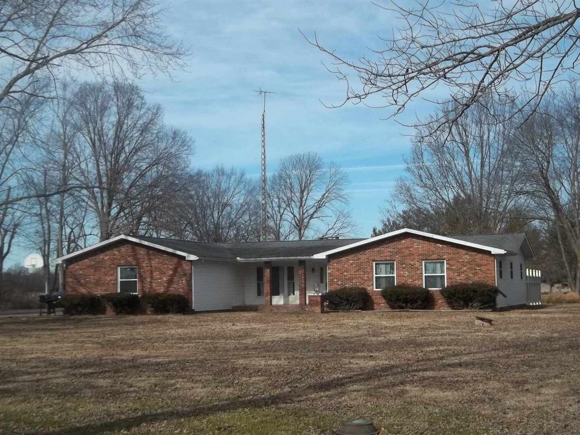 13607 Leisure Ln., Benton, IL 62812