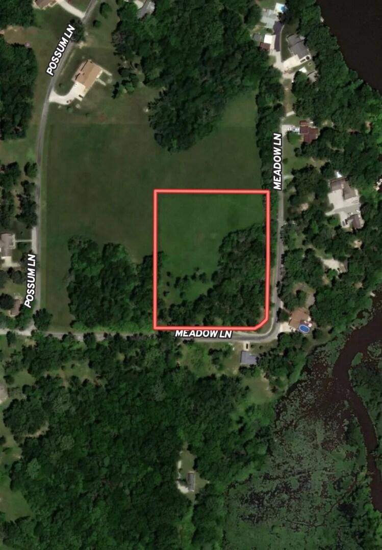 0000 Meadow Ln., Centralia, IL 62801