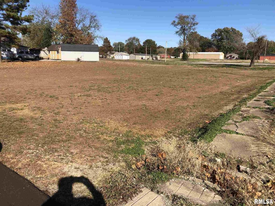 0000 Scranton St., Pittsburg, IL 62974