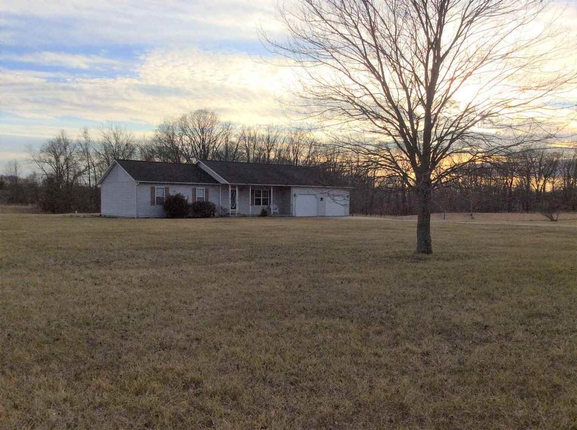 13247 E Smith Rd., Mt Vernon, IL 62864