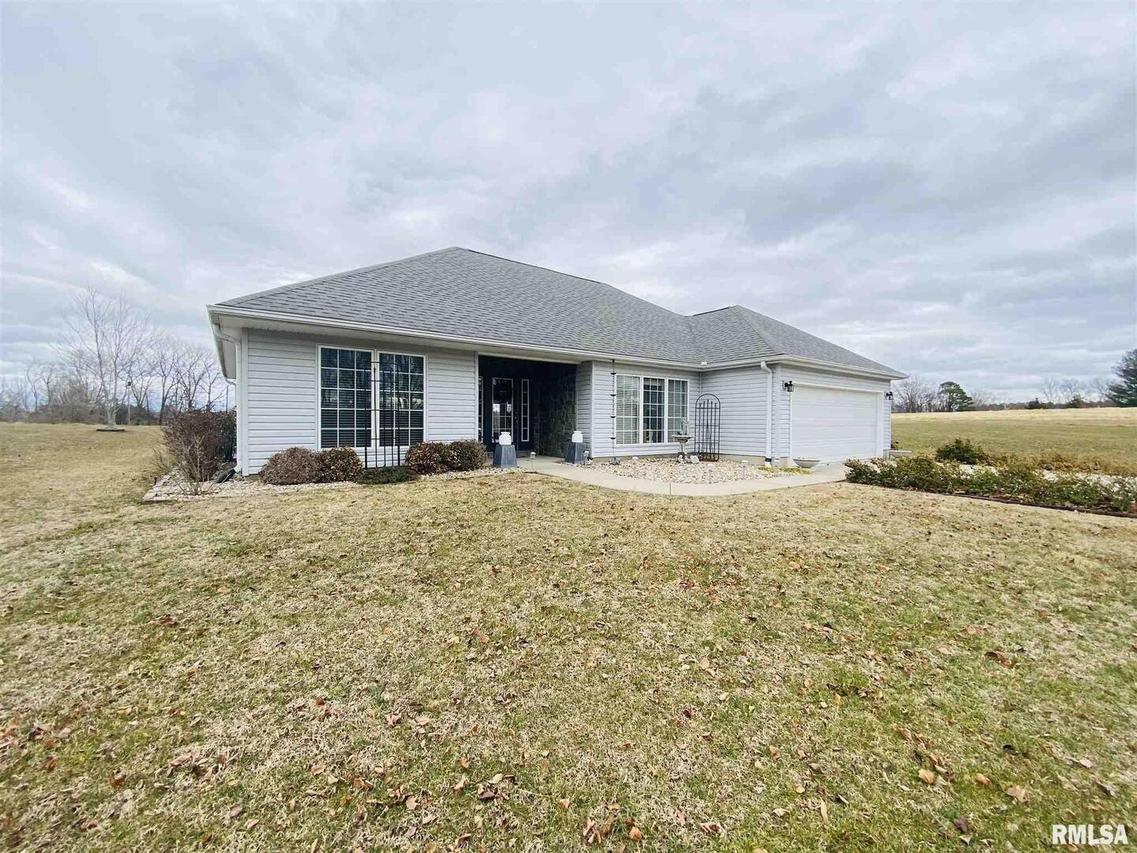 1700 Lick Creek Rd., Anna, IL 62906