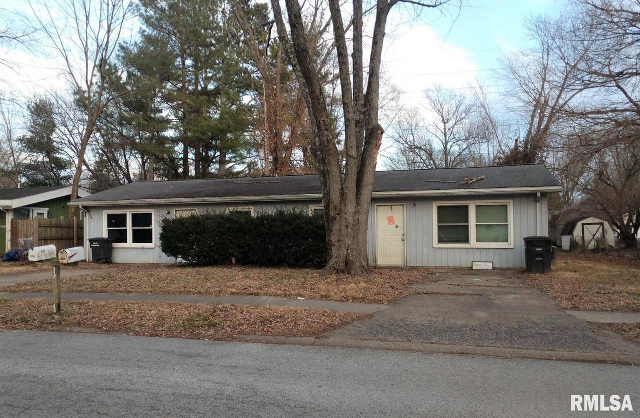 213 S Emerald Ln., Carbondale, IL 62902