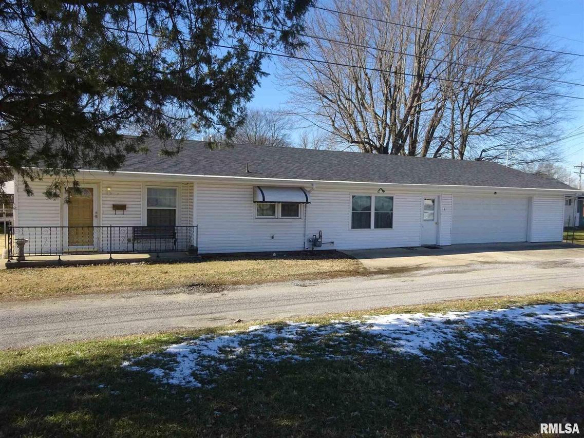 20 W Walnut St., Harrisburg, IL 62946