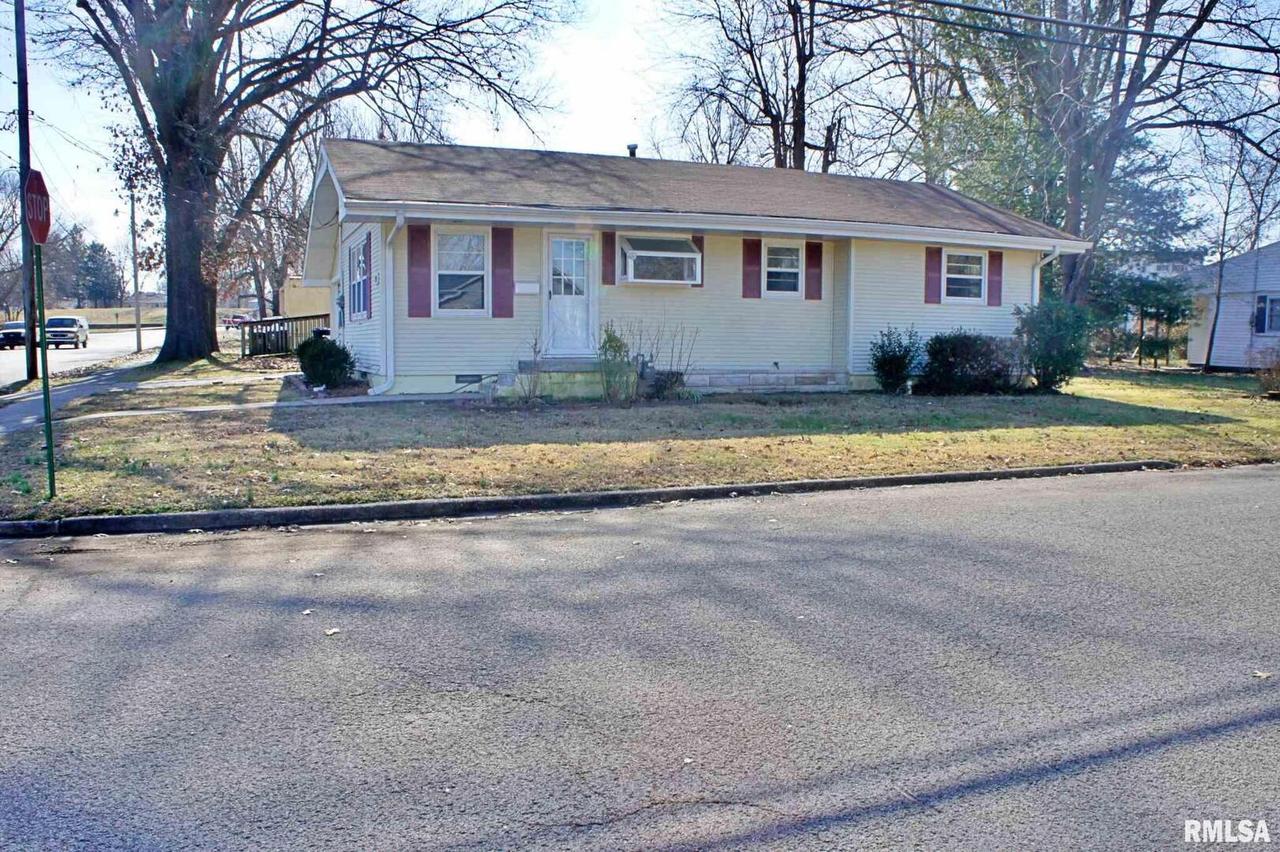 1217 Market St., Metropolis, IL 62960