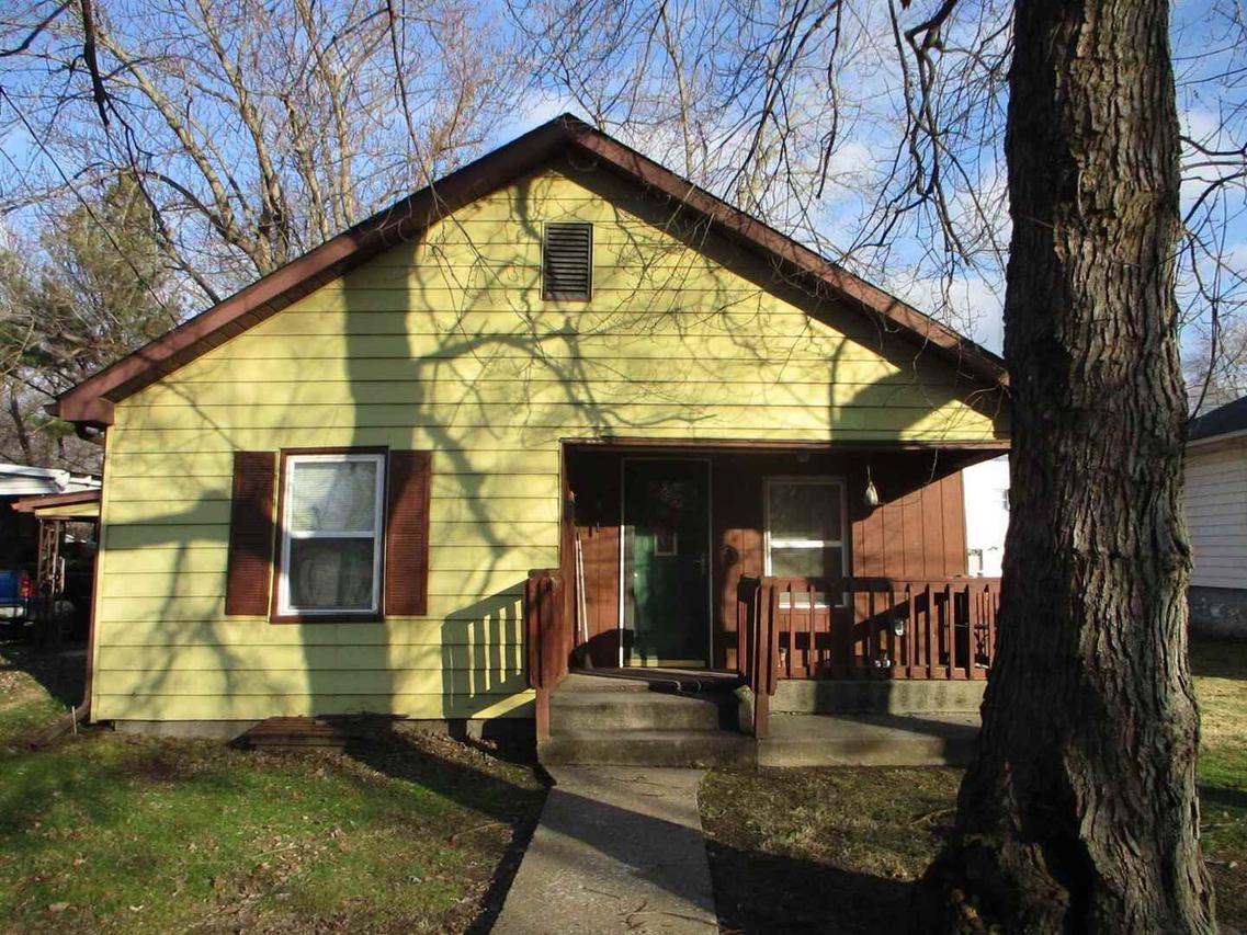 616 Buchanan St., Benton, IL 62812