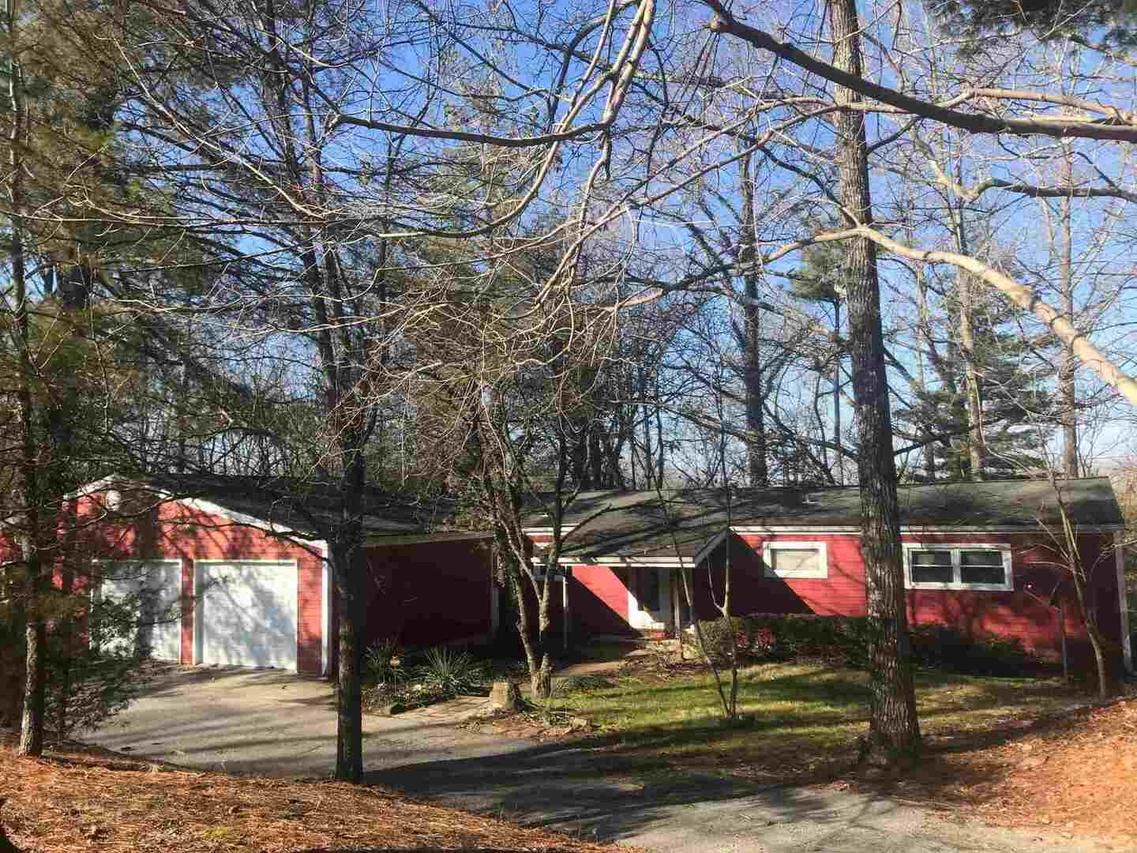 611 Old Hwy 51 Hwy., Makanda, IL 62958