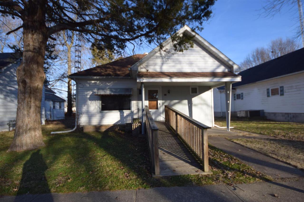 313 S Dean St., Royalton, IL 62983