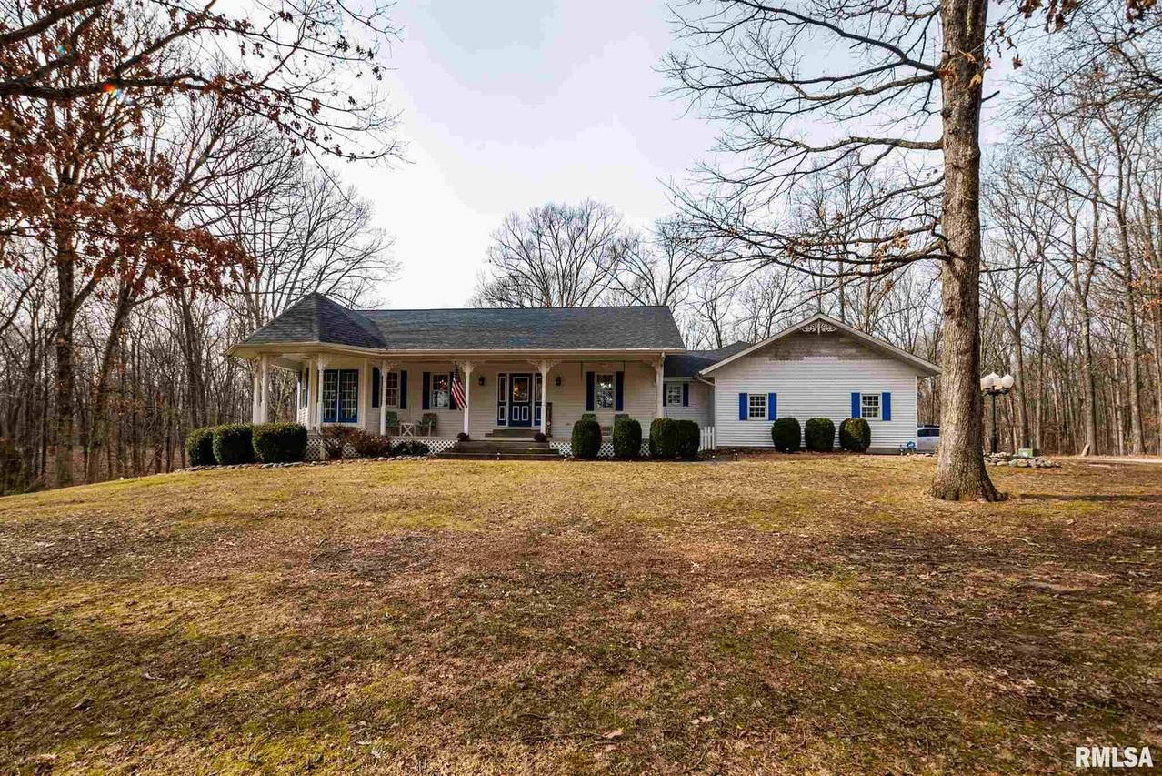 16555 N Mccauley Ln., Mt Vernon, IL 62864