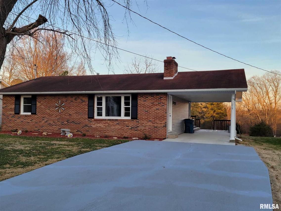 218 Williford Rd., Jonesboro, IL 62952