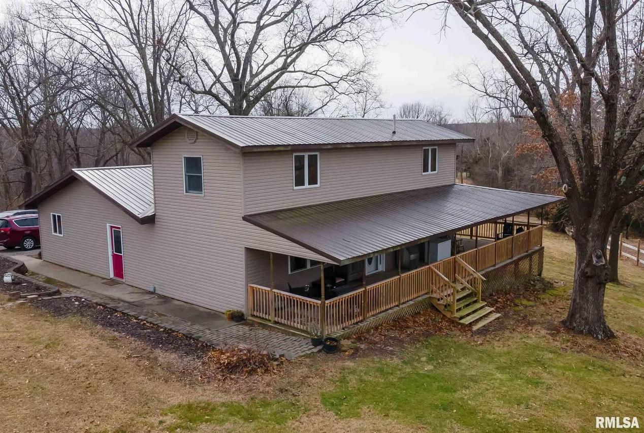 430 Petes Rd., Carbondale, IL 62901