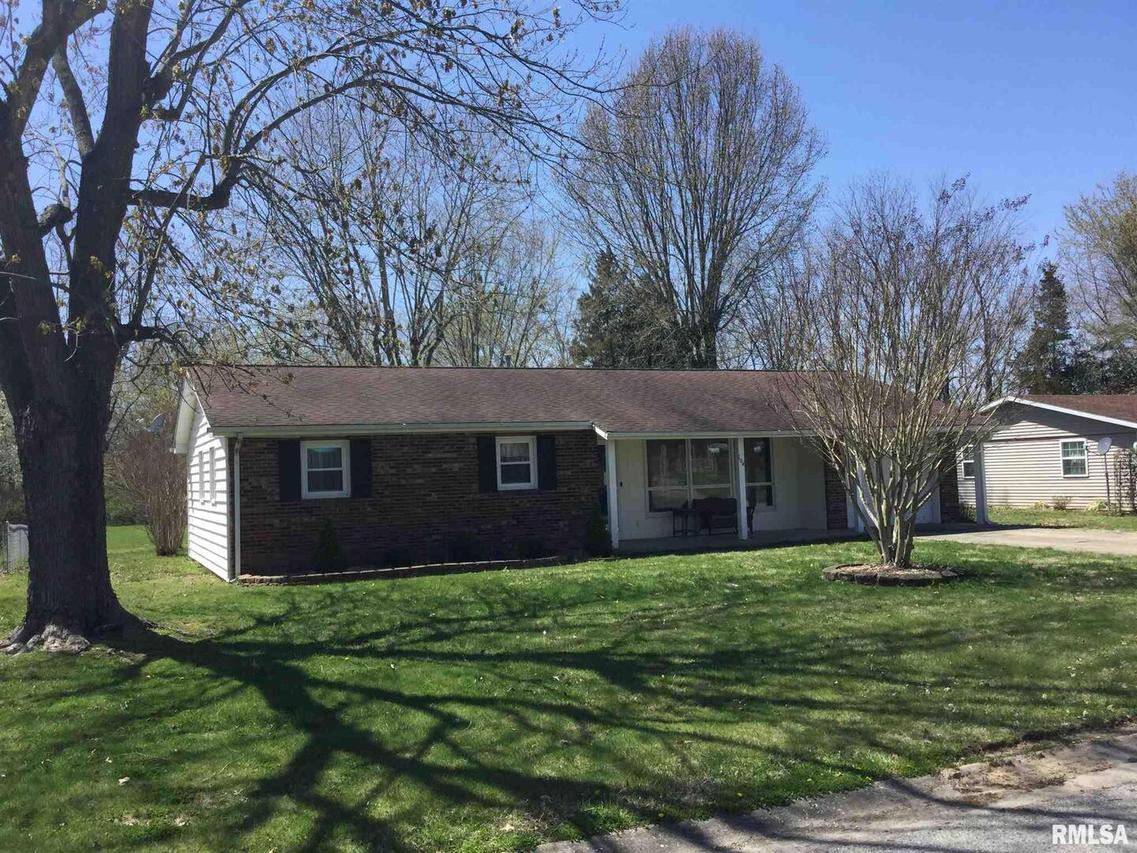 104 Evergreen Dr., Anna, IL 62906