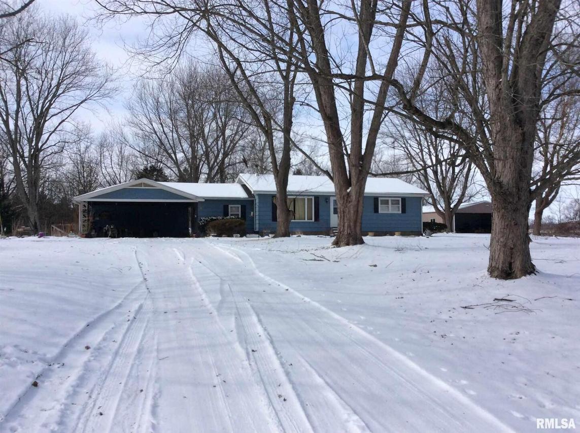 19105 N Steel Ln., Woodlawn, IL 62898