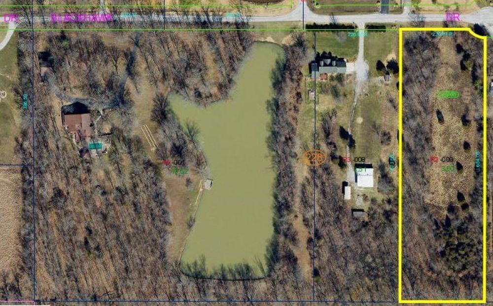 Lot R 2 Blackhawk Dr., Carbondale, IL 62901