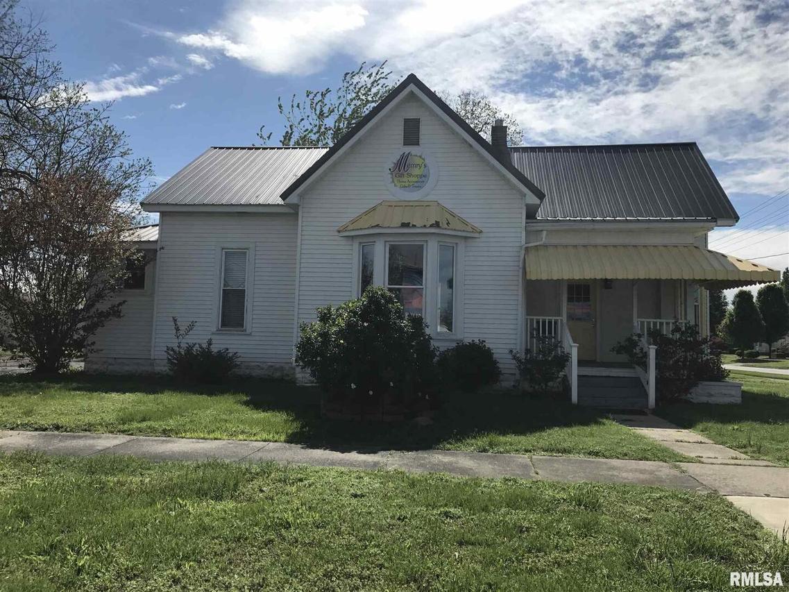 1002 Ferry St., Metropolis, IL 62960
