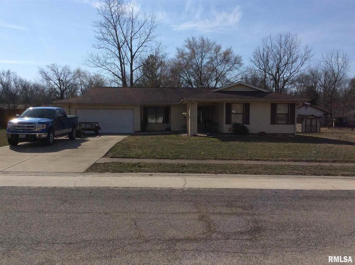 4329 Lilac Ln., Mt Vernon, IL 62864