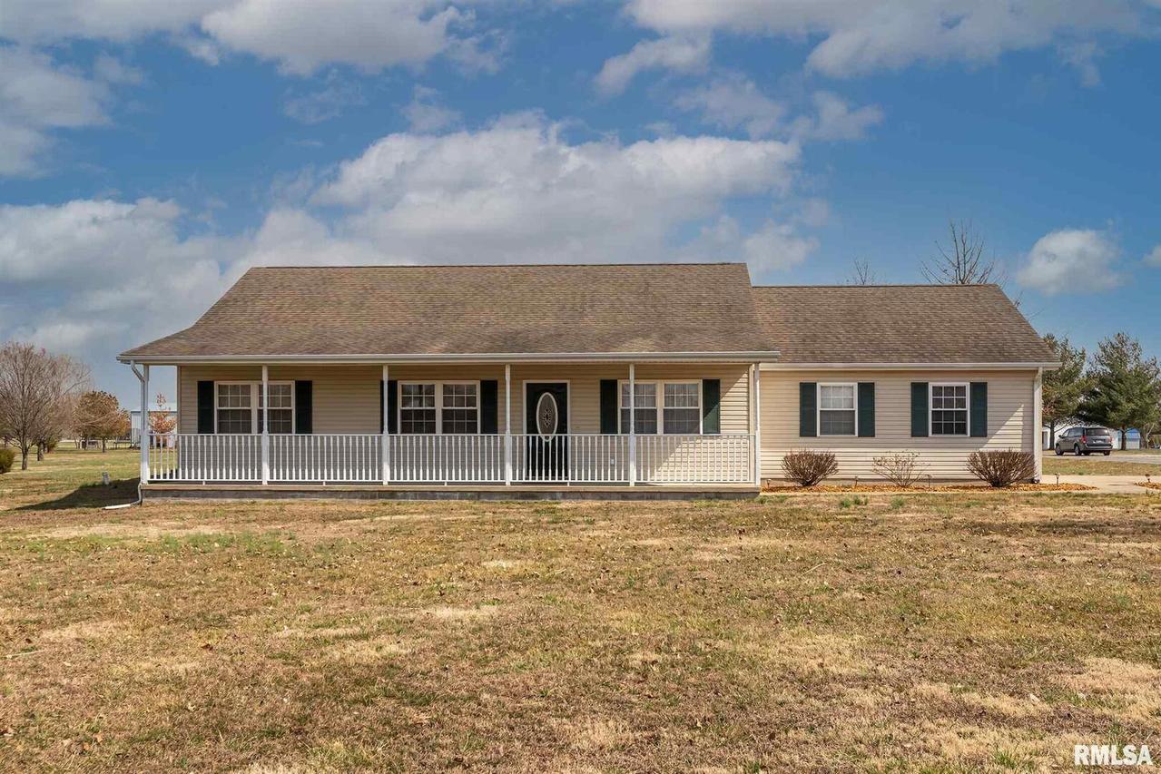 16538 Heatherbrook Ln., Marion, IL 62959