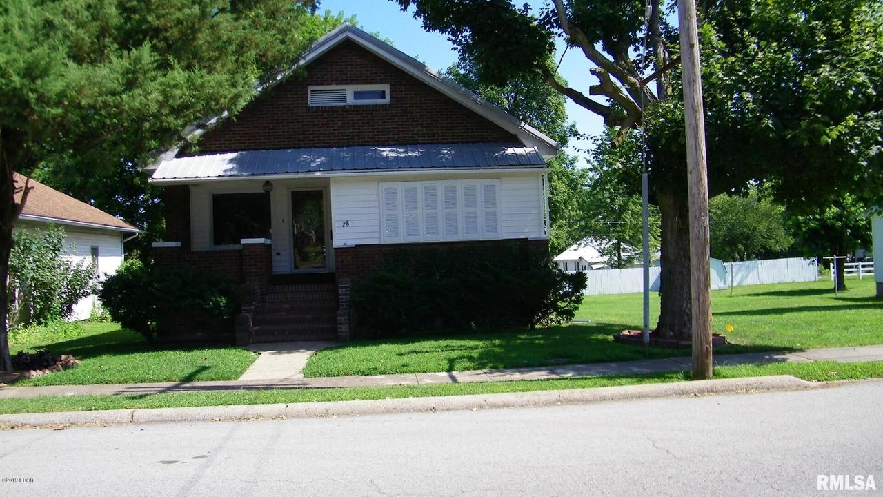 28 W Mchaney St., Harrisburg, IL 62946