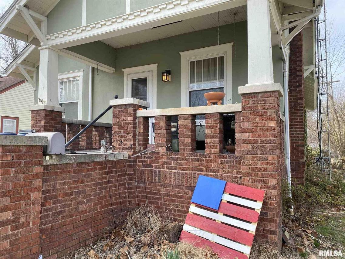 714 S Virginia St., Marion, IL 62959