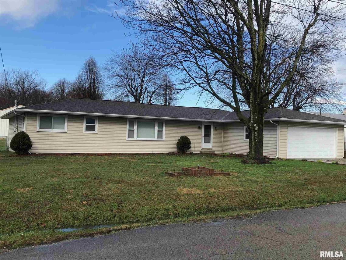 1803 S 15th St., Mt Vernon, IL 62864