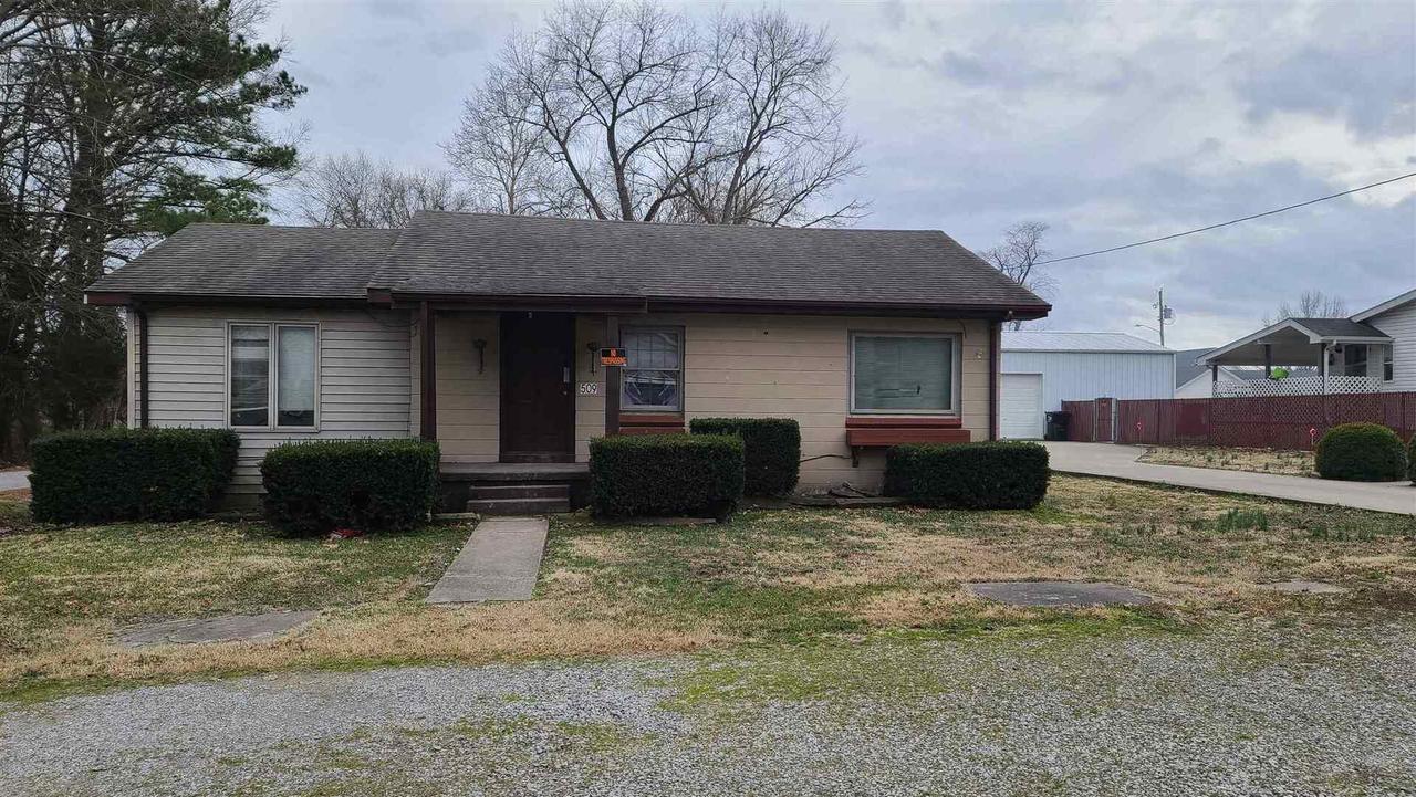 509 E Lincoln St., Galatia, IL 62935