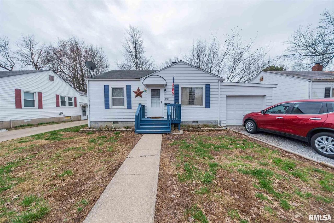 2709 Mannen St., Mt Vernon, IL 62864