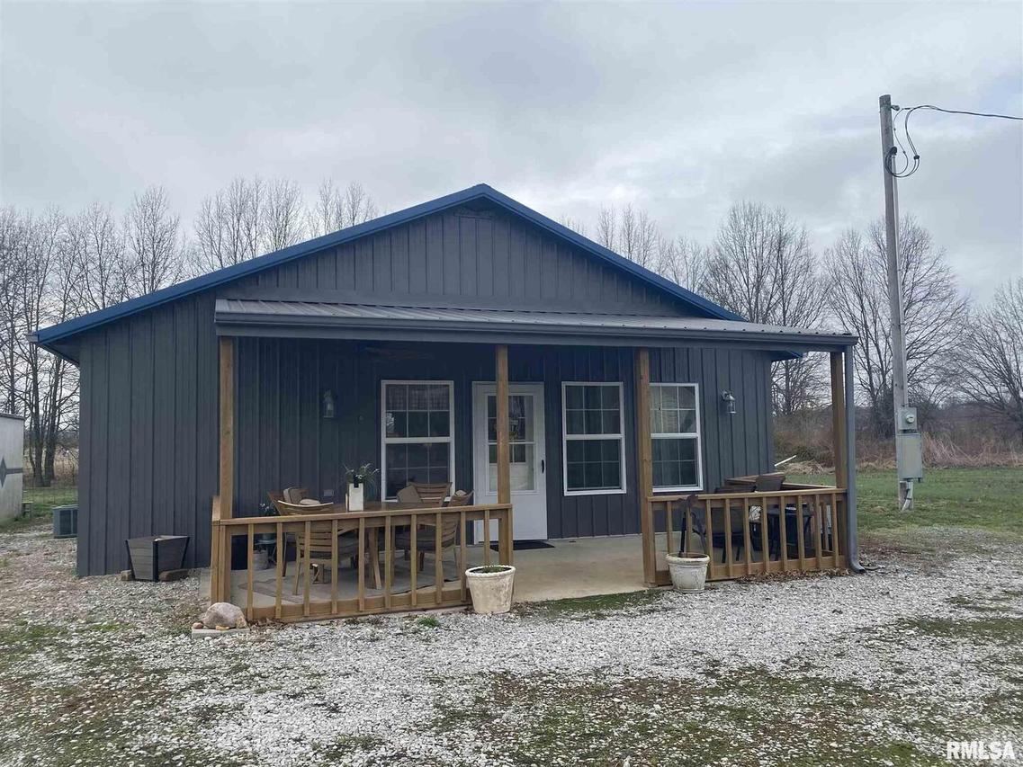 4653 Hotze Rd., Salem, IL 62881